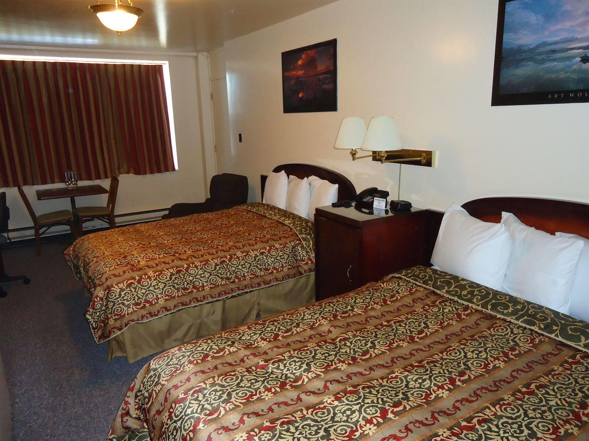 Imperial Fireside Inn Садбери Экстерьер фото